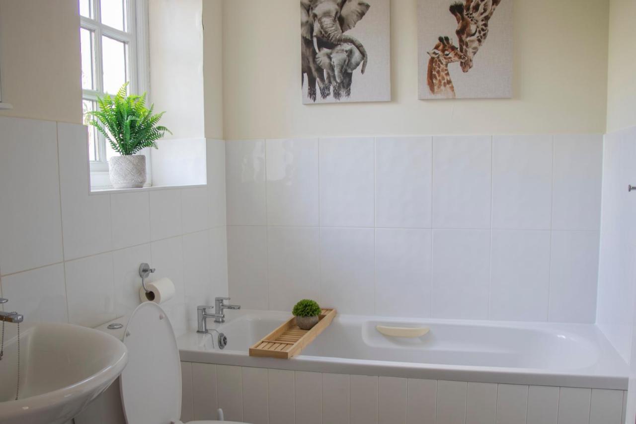Lovely 3-Bedroom Apartment In كول شيستر المظهر الخارجي الصورة